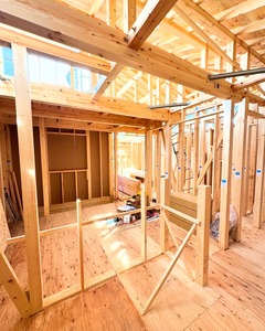NewStyle梶が谷Ⅲ、木工事進行中です!